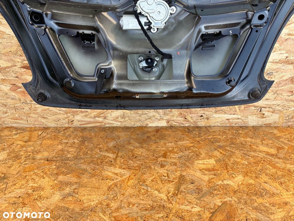 Ford Ka kod lak. 90 KLAPA BAGAŻNIKA KLAPA TYŁ - 8