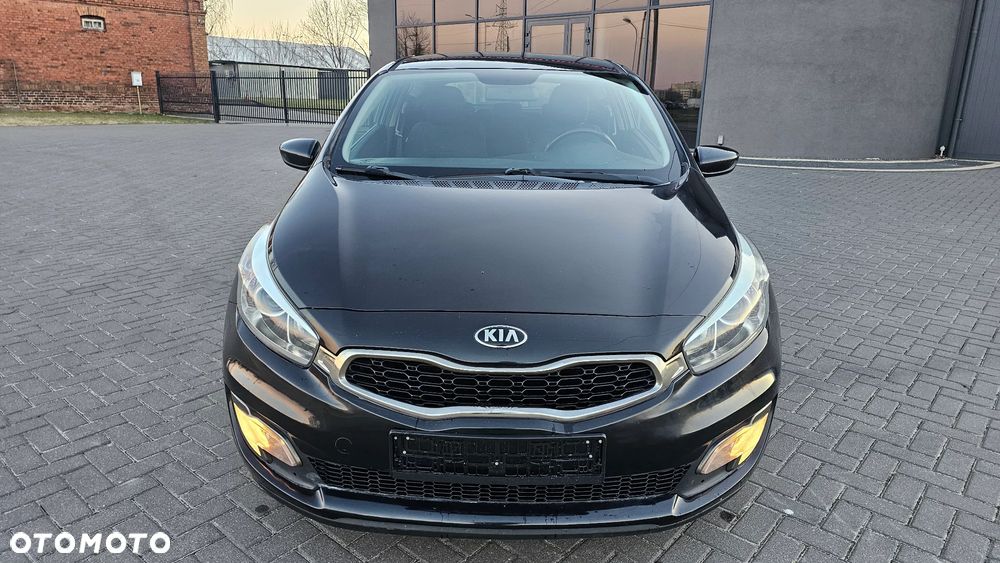 Kia Ceed 1.4 CVVT Dream Team Edition - 8