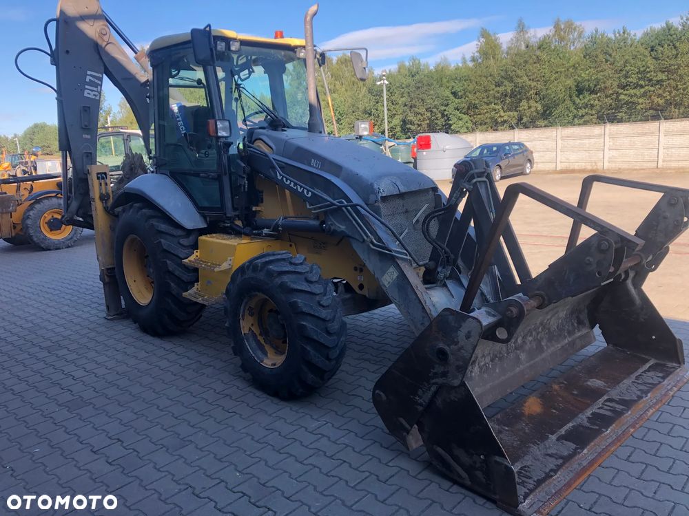 Volvo BL71 - 2
