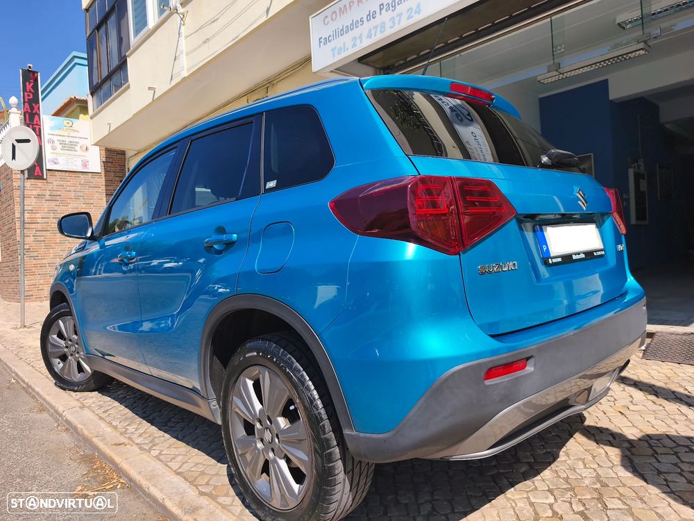 Suzuki Vitara 1.0T GLE - 21