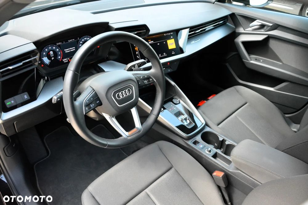 Audi A3 Limousine 30 TFSI mHEV S tronic - 11
