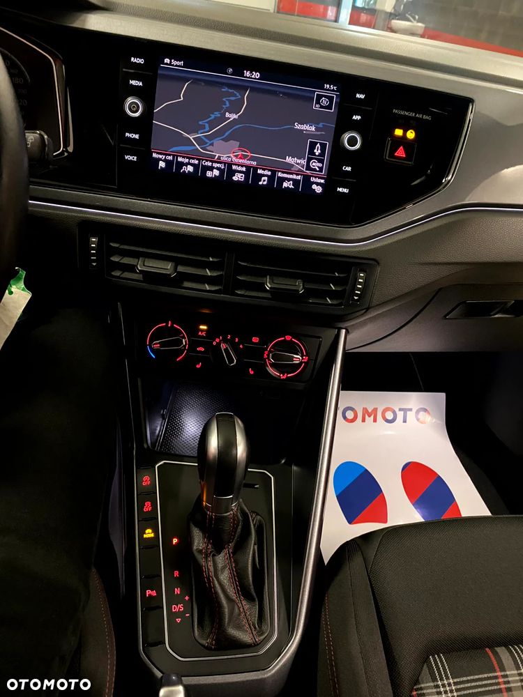 Volkswagen Polo 2.0 TSI OPF DSG GTI - 20