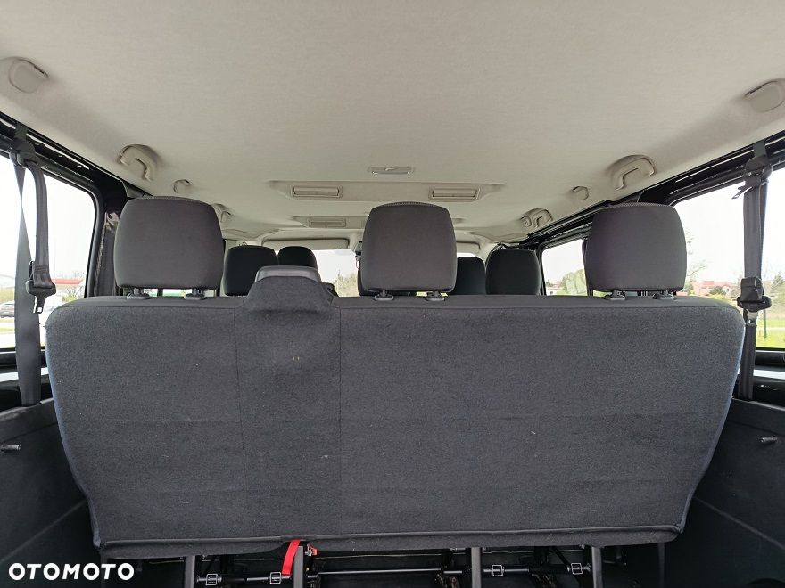 Renault Trafic - 10