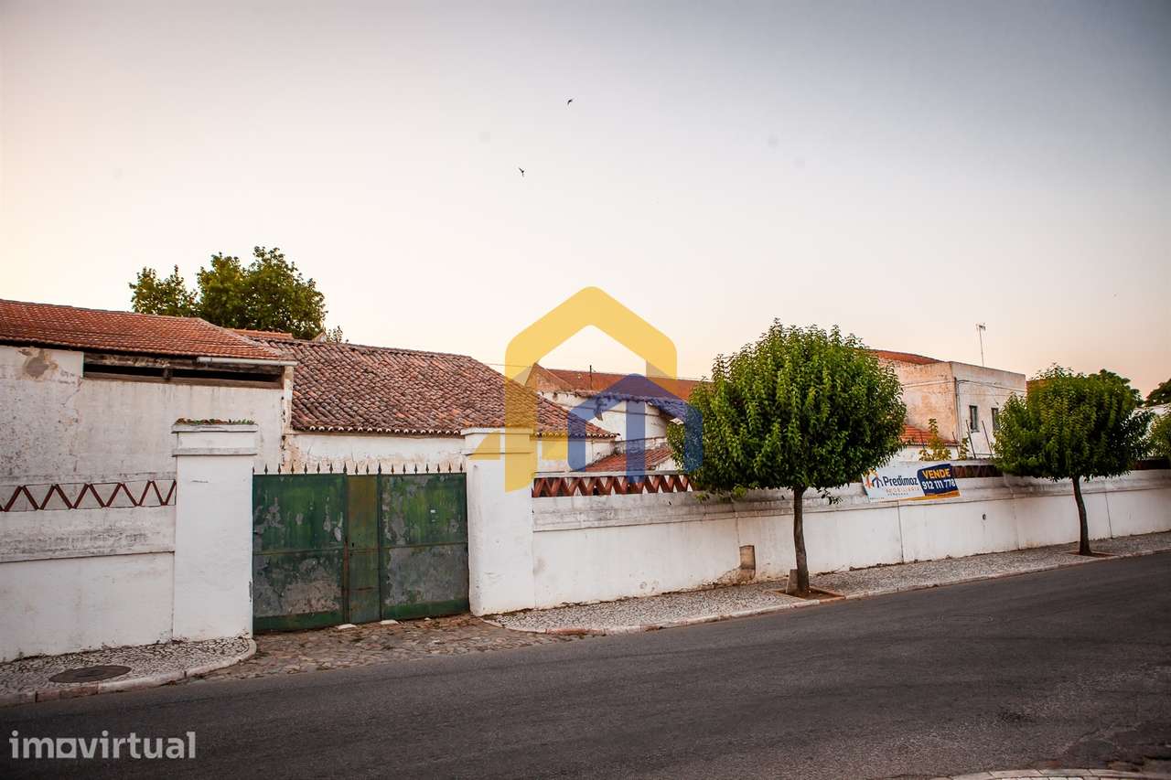 Armazém  Venda em Estremoz (Santa Maria e Santo André),Estremoz - Grande imagem: 2/7