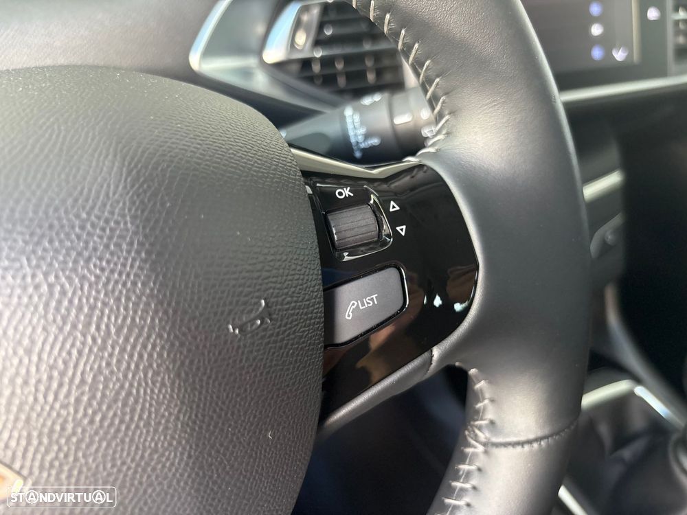 Peugeot 308 SW 1.5 BlueHDi Style J17 - 16