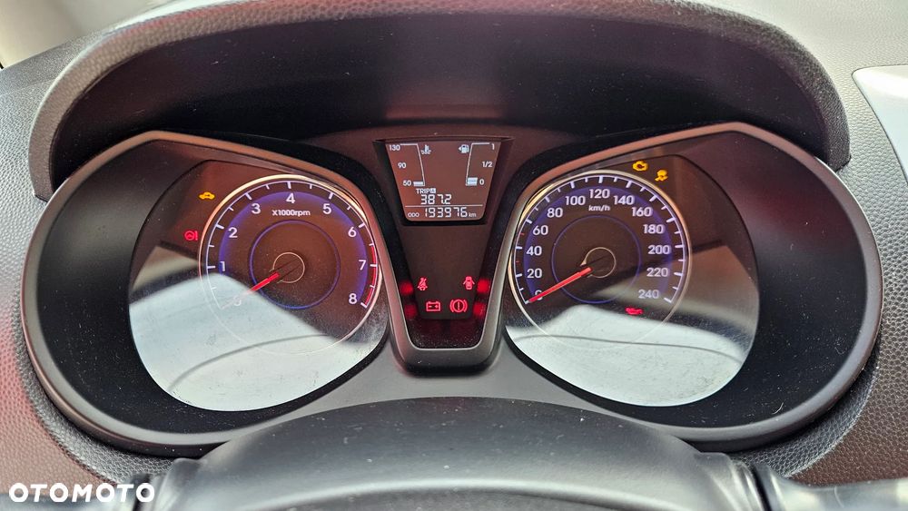 Hyundai ix20 1.4 blue Comfort - 32