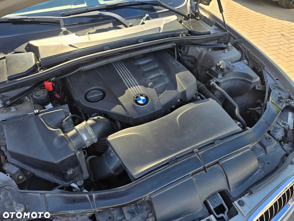 BMW Seria 3 - 17