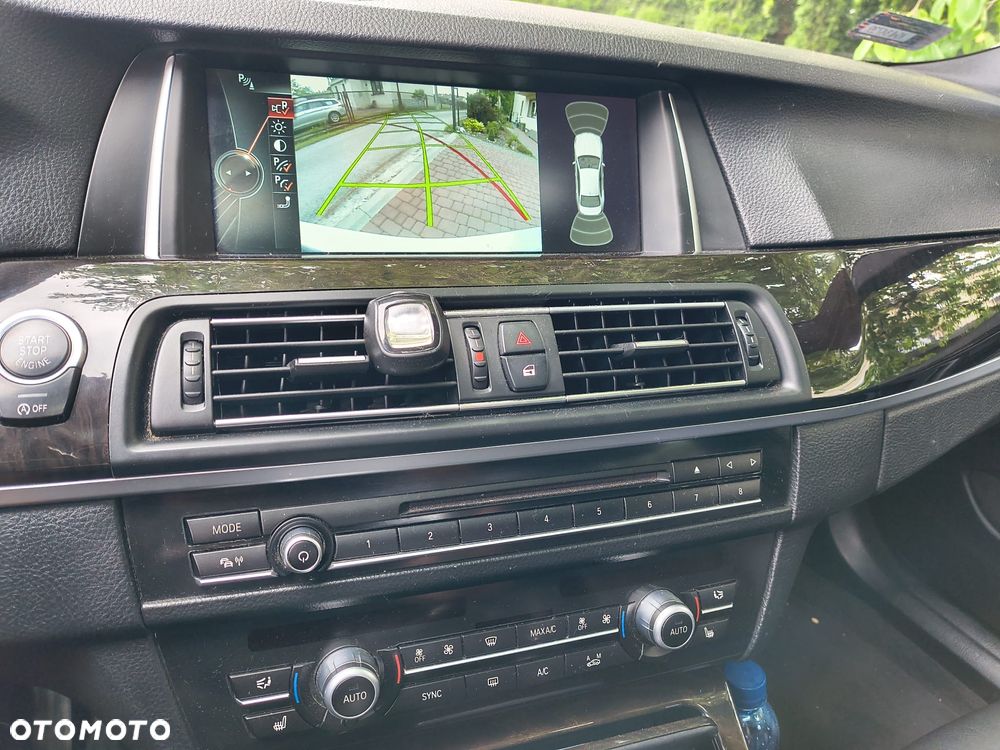 BMW Seria 5 520d xDrive Luxury Line - 6