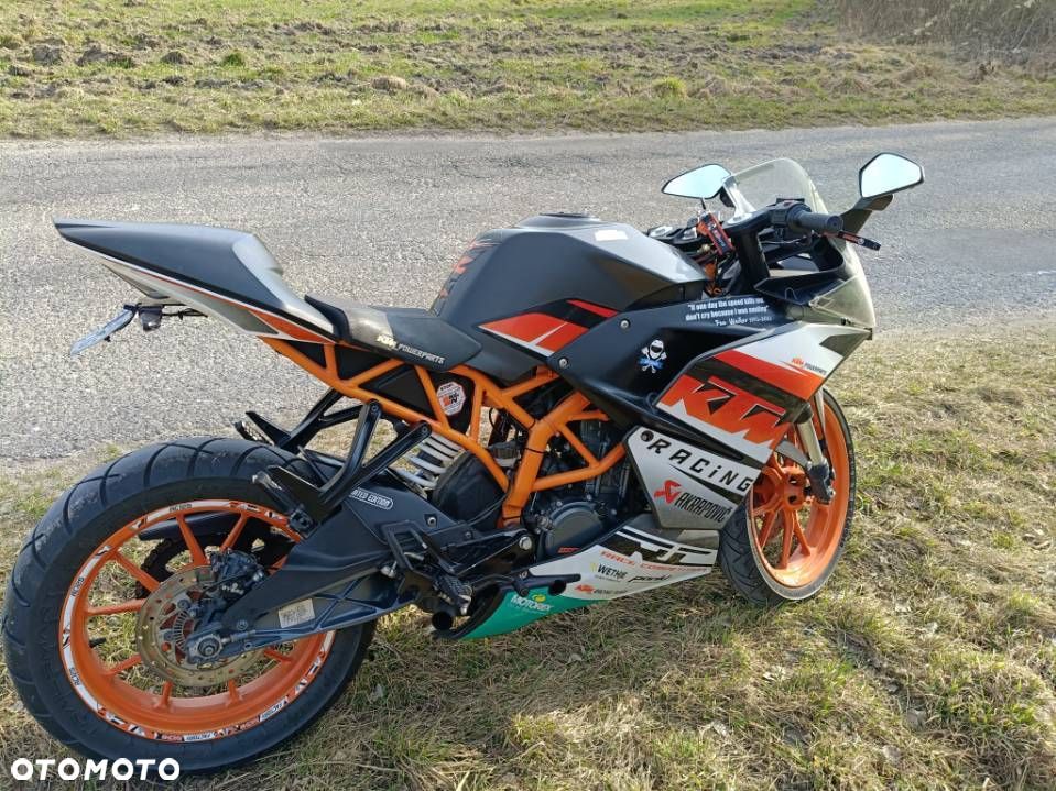 KTM RC 125 - 11