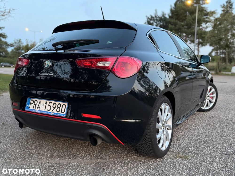 Alfa Romeo Giulietta 1.8 TBi 16V Quadrifoglio Verde - 11