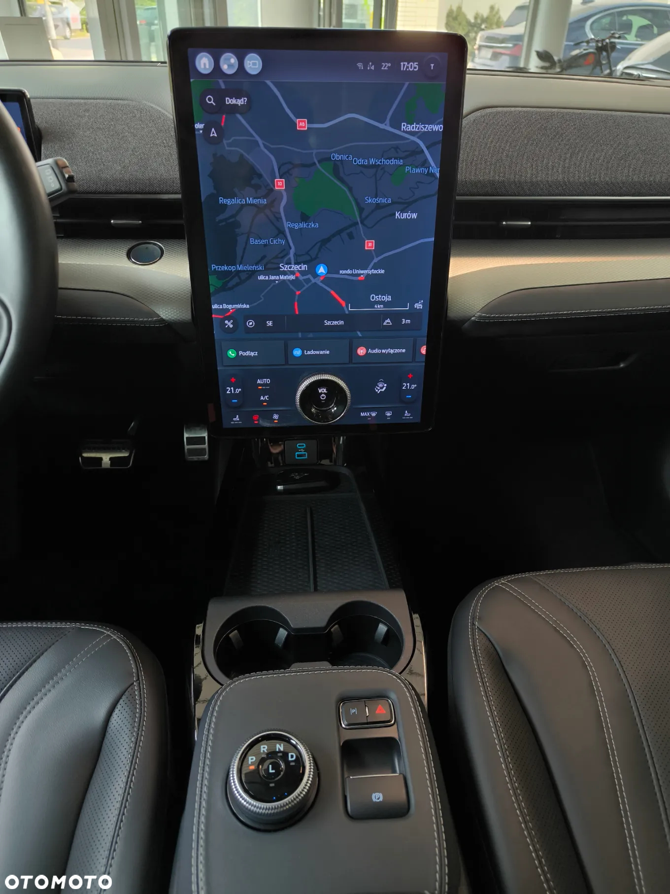 Ford Mustang Mach-E 98kWh RWD Premium - 24