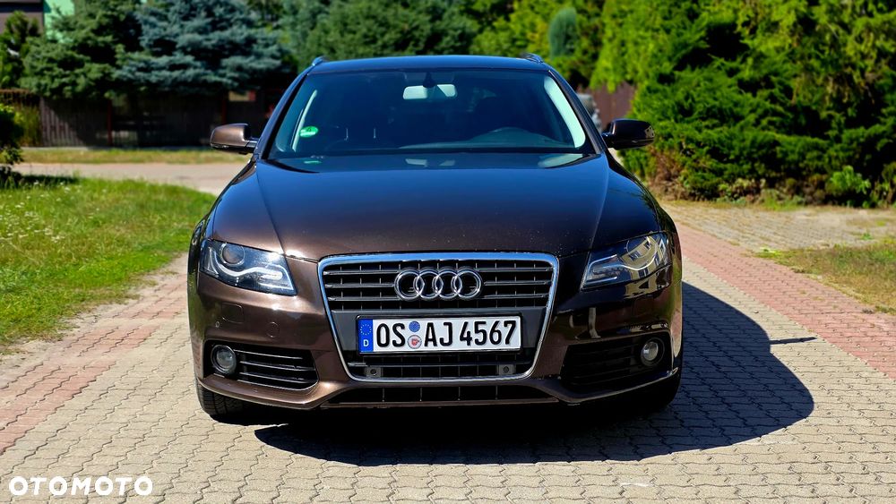 Audi A4 Avant 2.0 TDI DPF multitronic Ambiente - 8