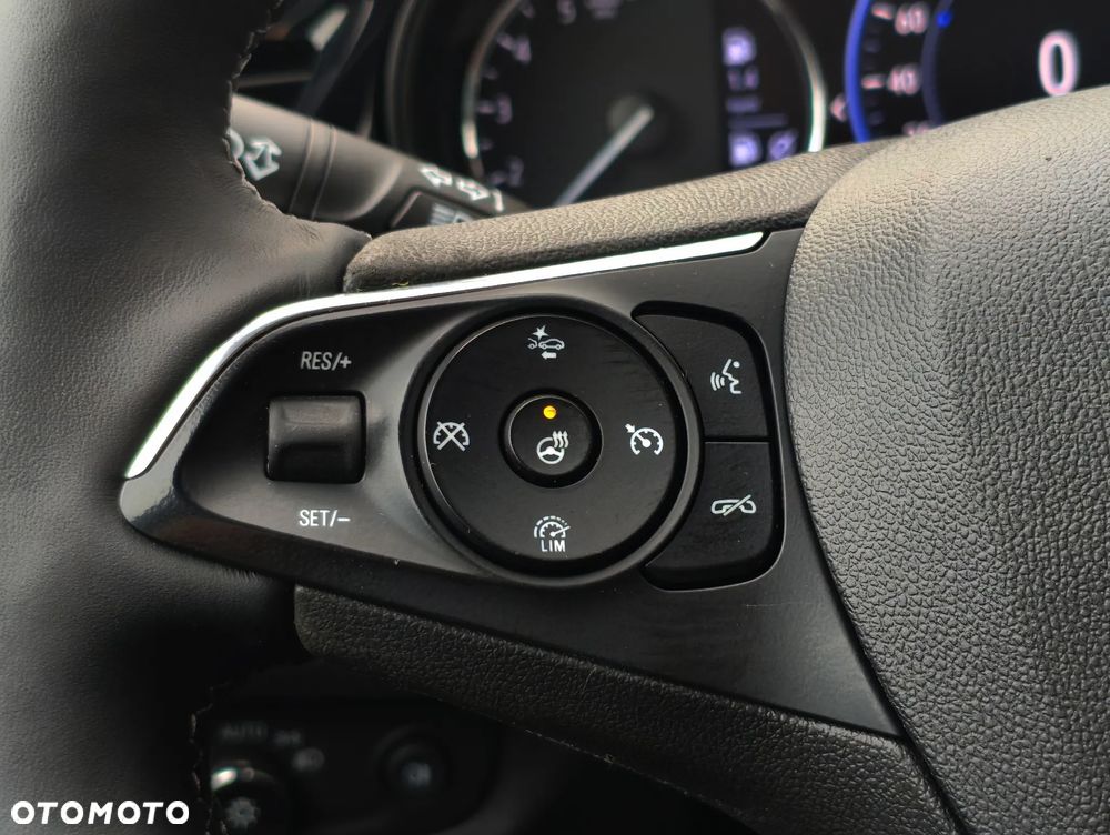 Opel Insignia 2.0 BiTurbo 4x4 Innovation - 11