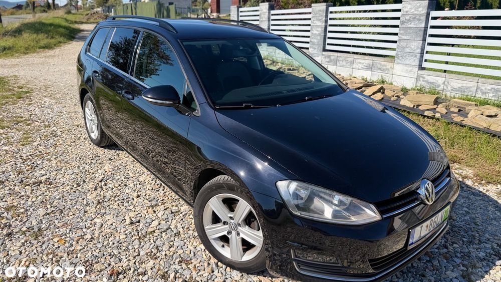 Volkswagen Golf - 38