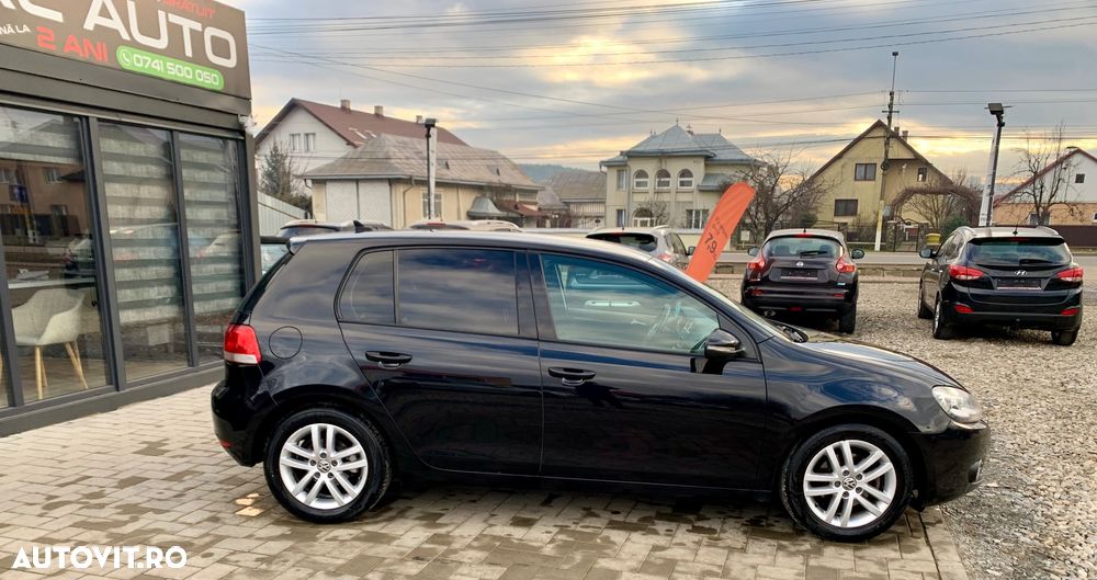 Volkswagen Golf 1.6 TDI DPF BlueMotion - 2