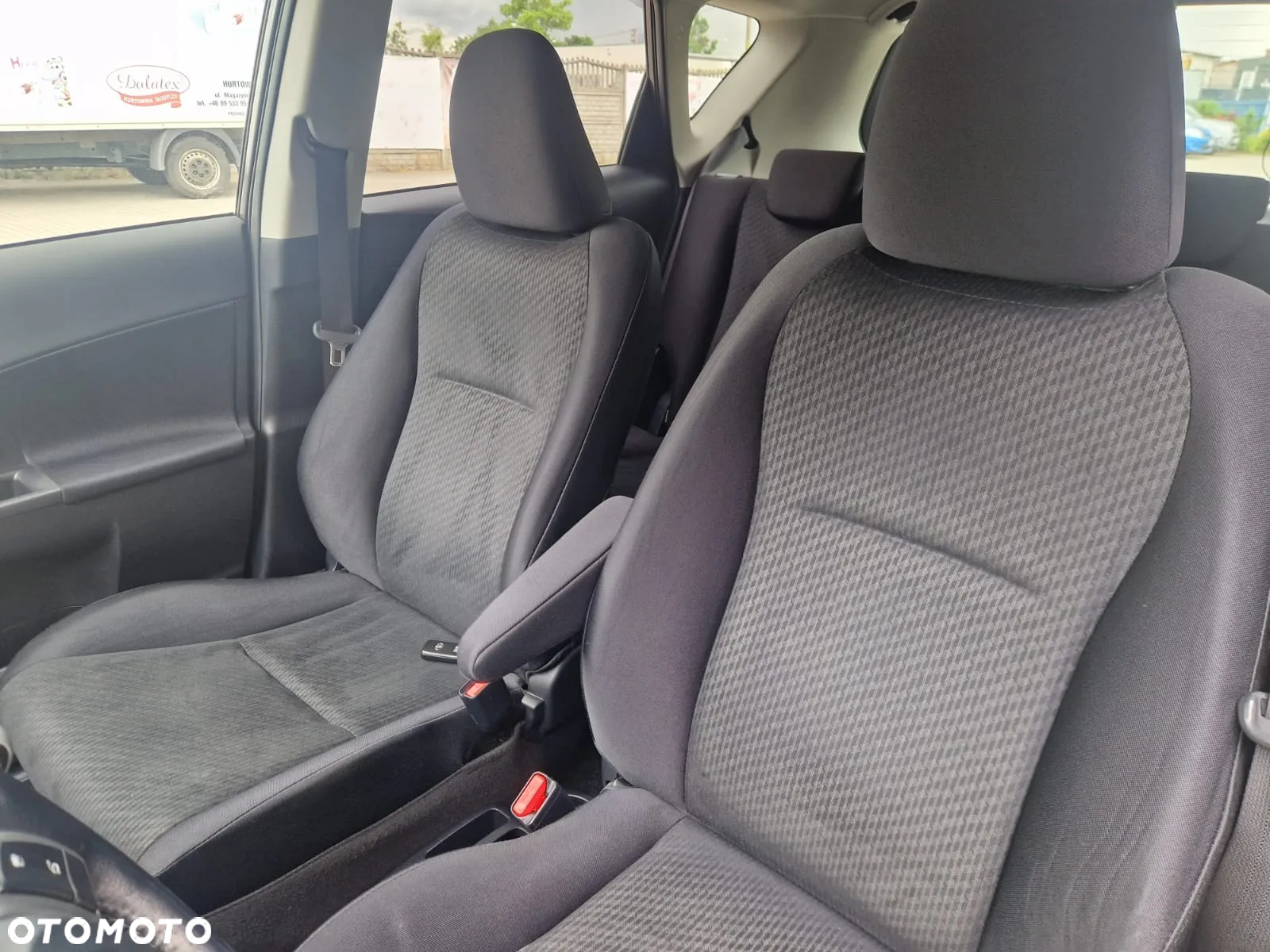 Toyota Verso S 1.33 Premium - 12