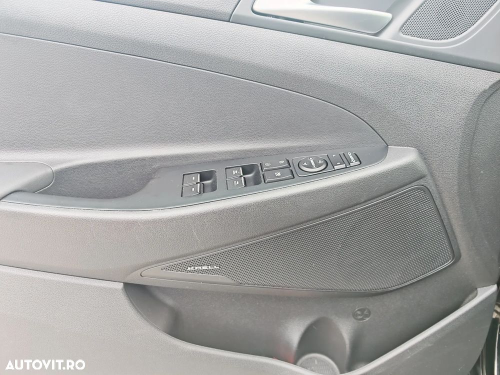 Hyundai Tucson - 10
