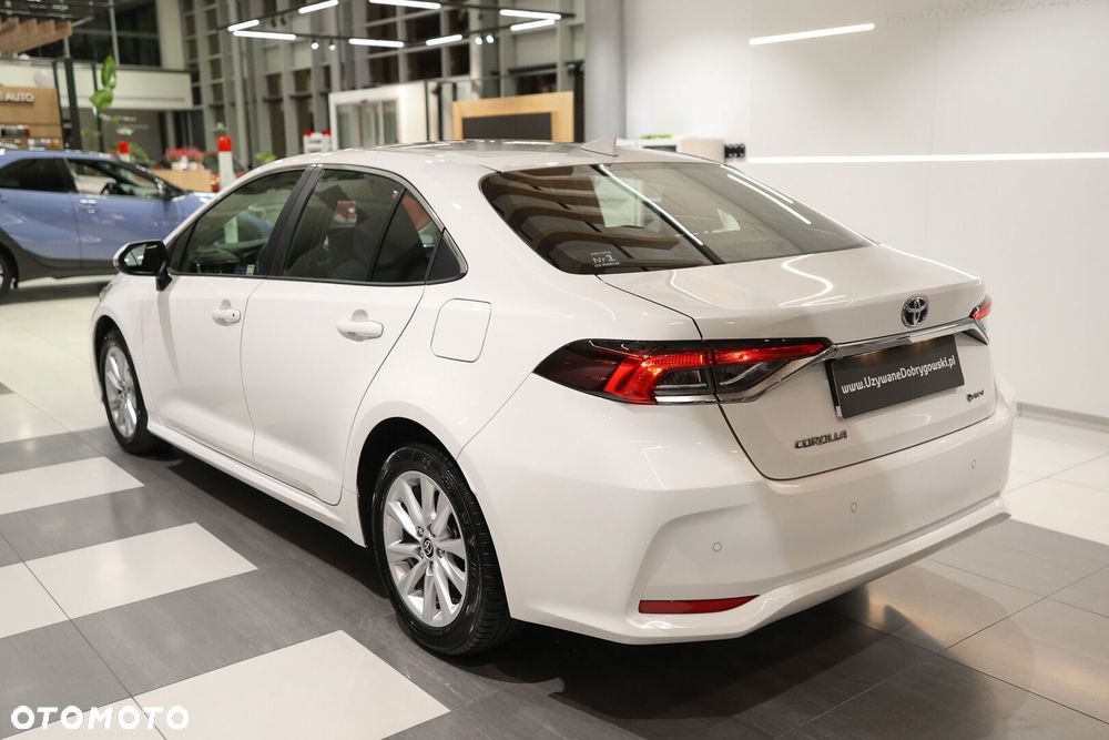 Toyota Corolla 1.8 Hybrid Comfort - 12