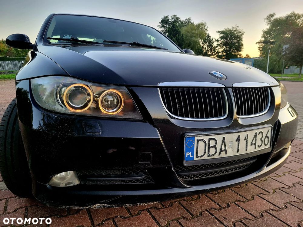 BMW Seria 3 320d - 3