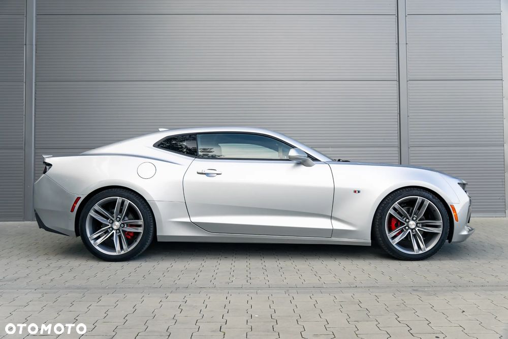 Chevrolet Camaro 2.0 - 8