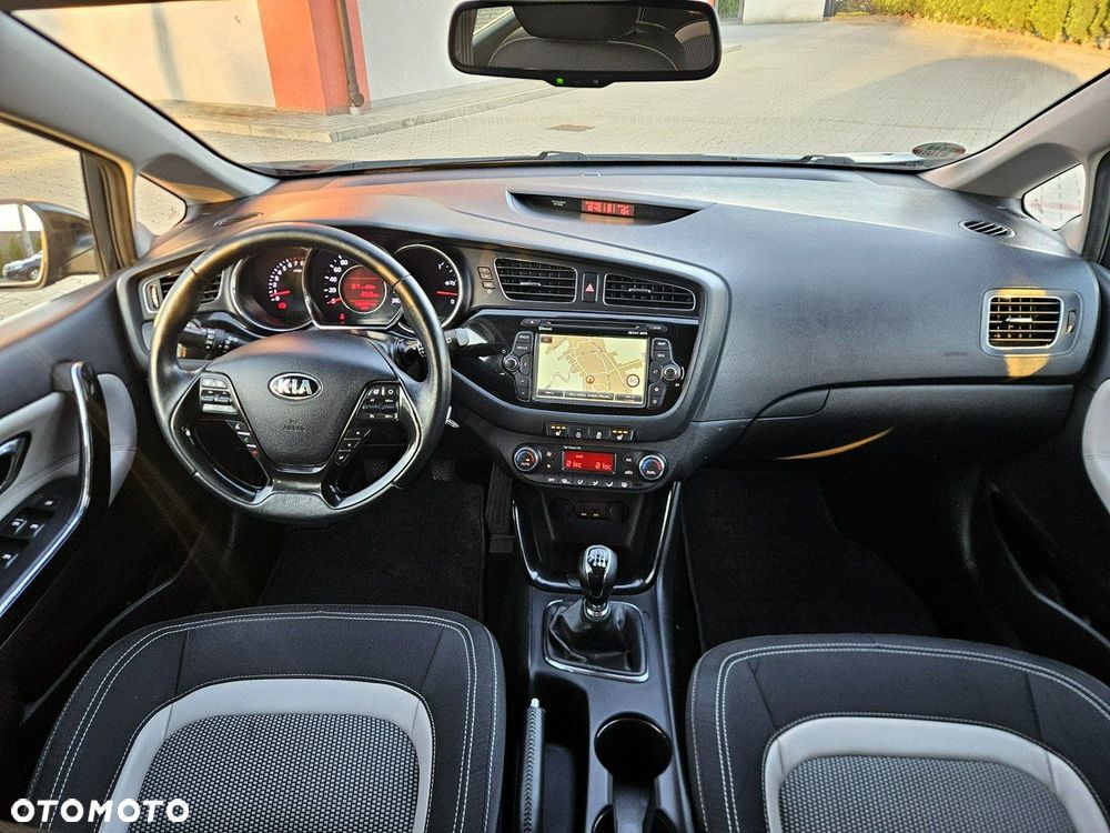 Kia Ceed 1.4 Business Line - 26