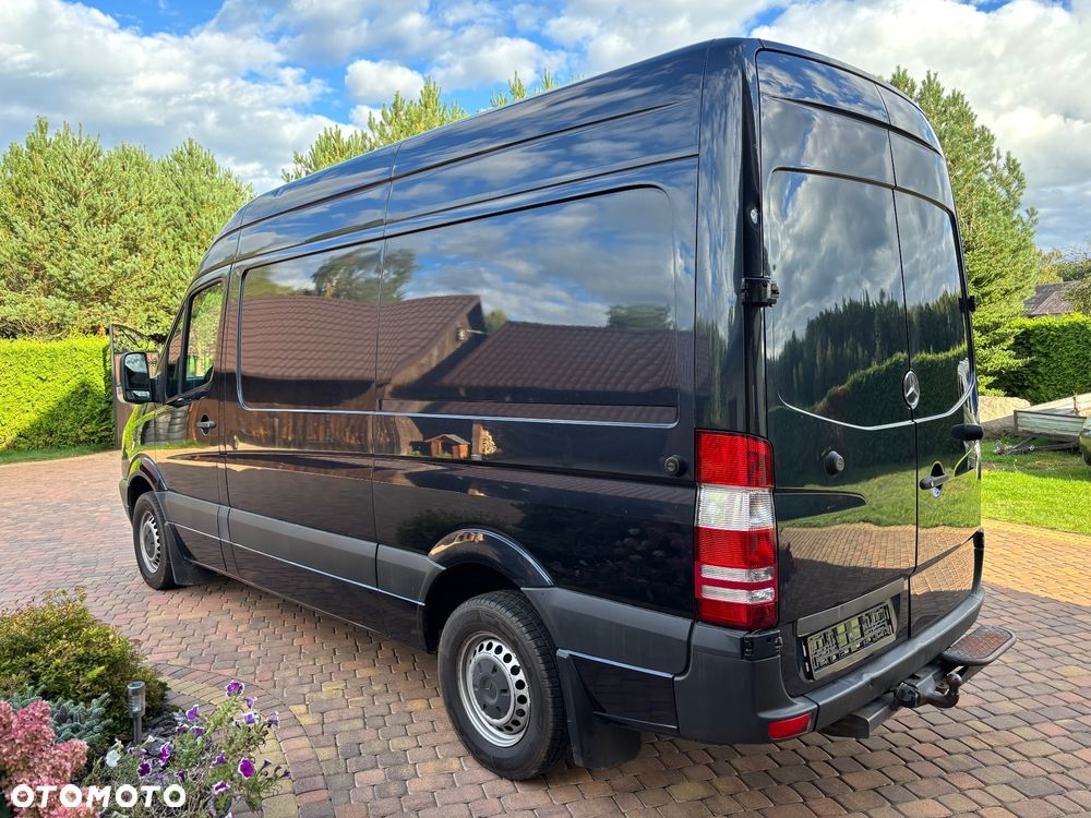 Mercedes-Benz Sprinter - 4
