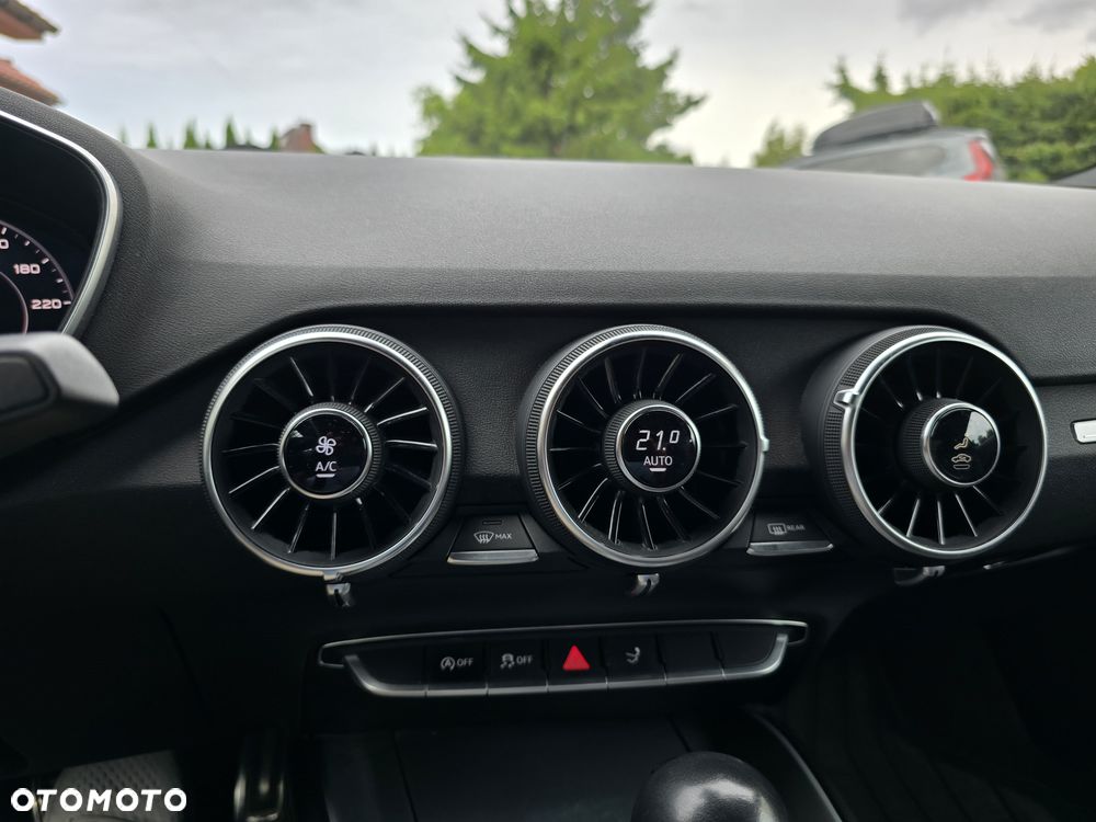 Audi TT Coupé 2.0 TFSI S tronic - 29