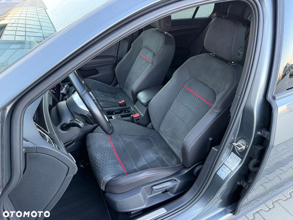 Volkswagen Golf GTI (BlueMotion Technology) DSG Performance - 27