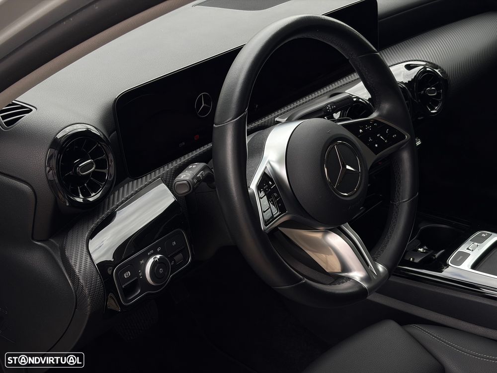 Mercedes-Benz A 200 - 24