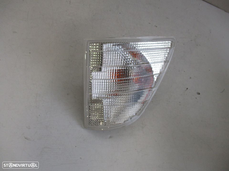 Farolim Pisca Mercedes Sprinter Esquerdo Direito (novo) 1995 a 2000 - 2