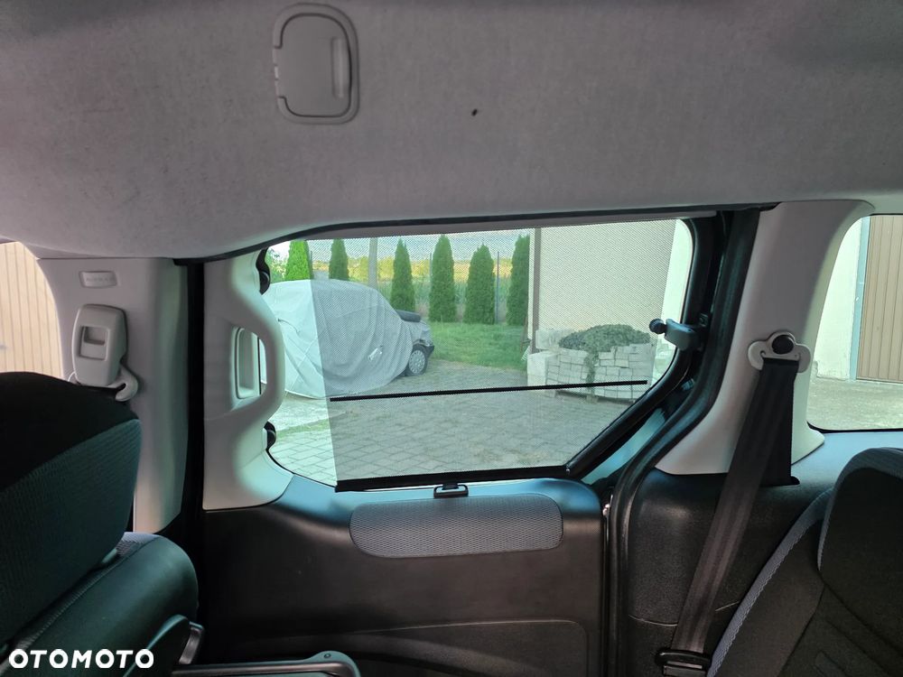 Citroën Berlingo Multispace HDi 115 FAP XTR - 20