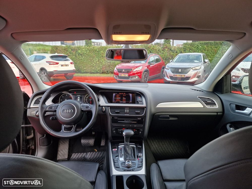 Audi A4 2.0 TDI multitronic Business Line S-line - 18