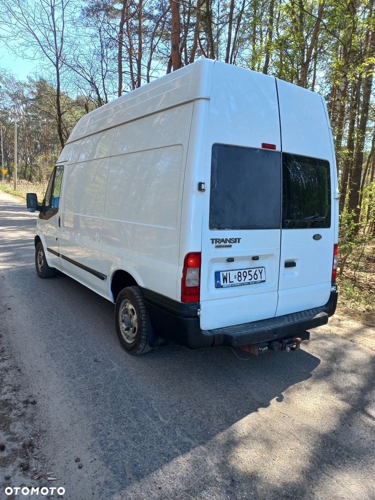 Ford Transit - 9