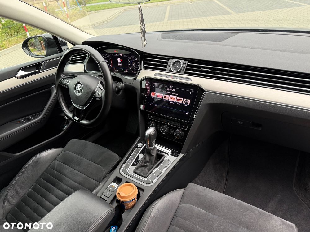 Volkswagen Passat 2.0 TSI BMT Highline DSG - 9