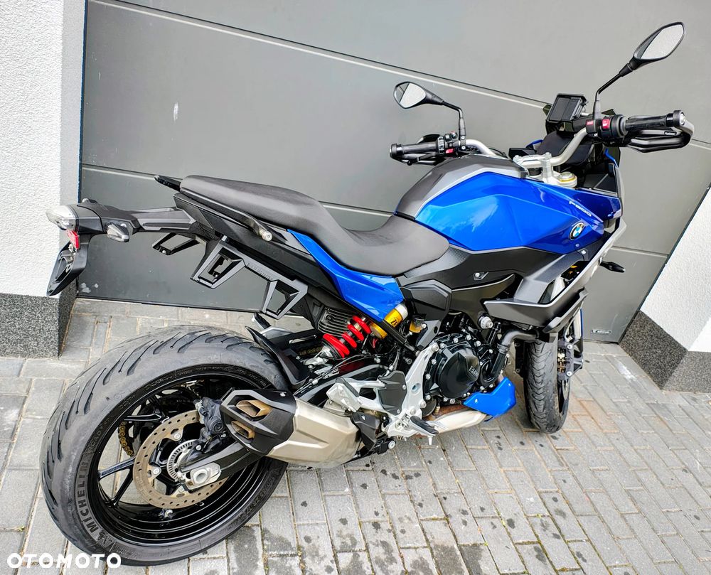 BMW XR - 3