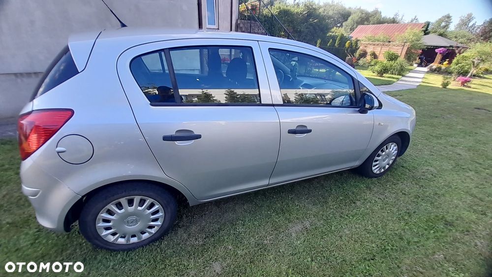 Opel Corsa 1.3 CDTI Enjoy EcoFLEX - 8