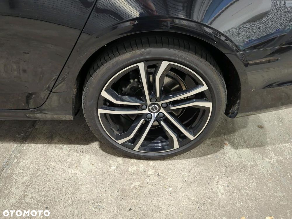Volvo S90 T8 AWD Plug-In Hybrid Ultimate Dark - 12