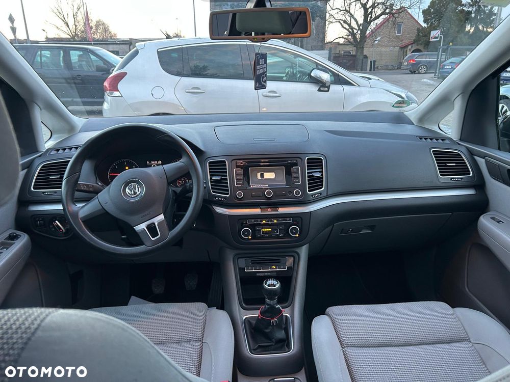 Volkswagen Sharan 2.0 TDI Comfortline - 11
