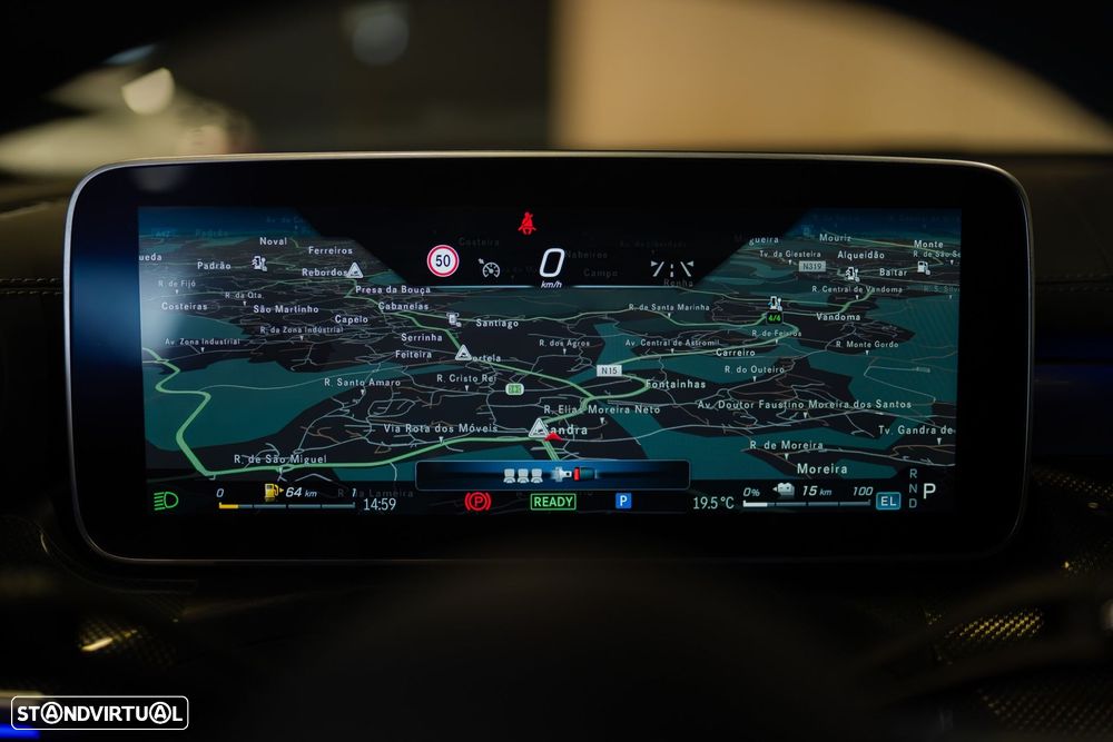 Mercedes-Benz C 300 e AMG Line - 35