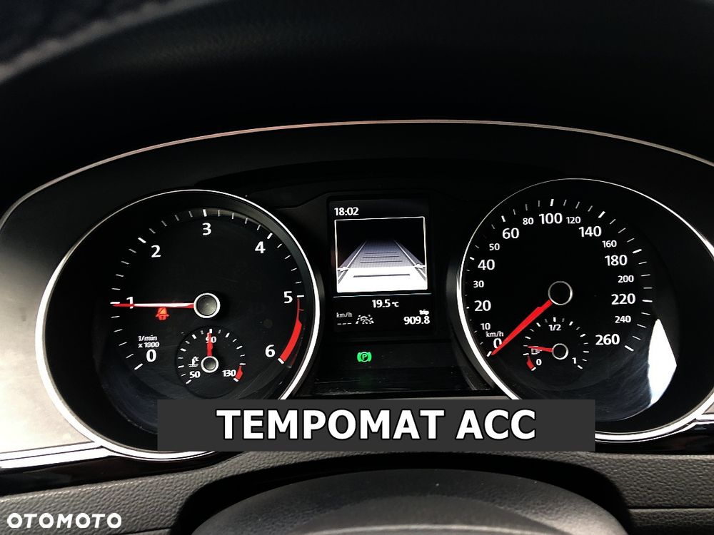 Volkswagen Passat Variant 2.0 TDI EVO Business - 21