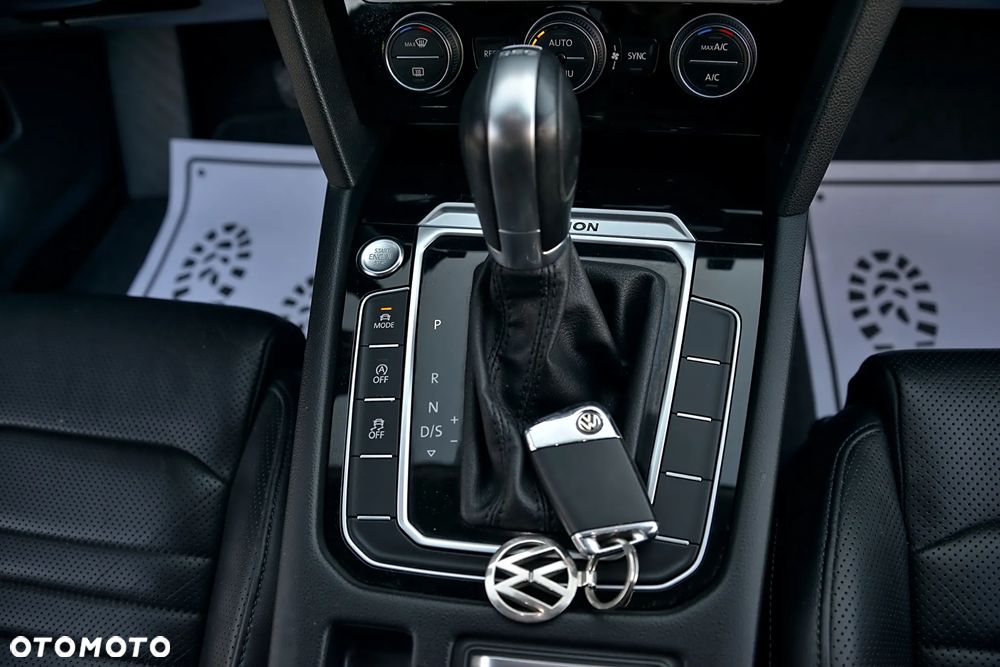 Volkswagen Passat 2.0 TDI SCR (BlueMotion Tech) 4Mot DSG Highline - 35