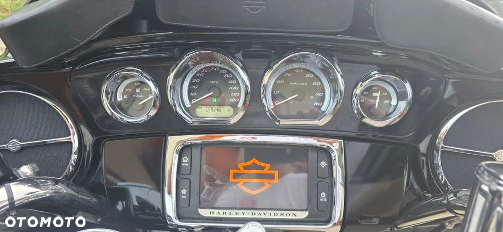 Harley-Davidson FLH Electra Glide - 15