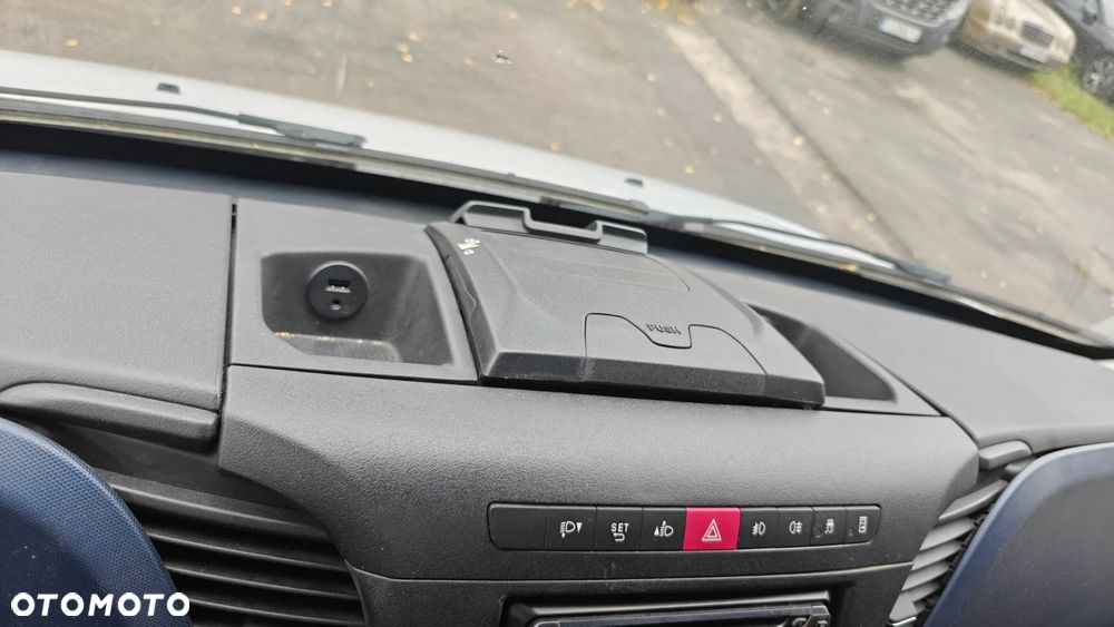Iveco DAILY POMOC DROGOWA - 18