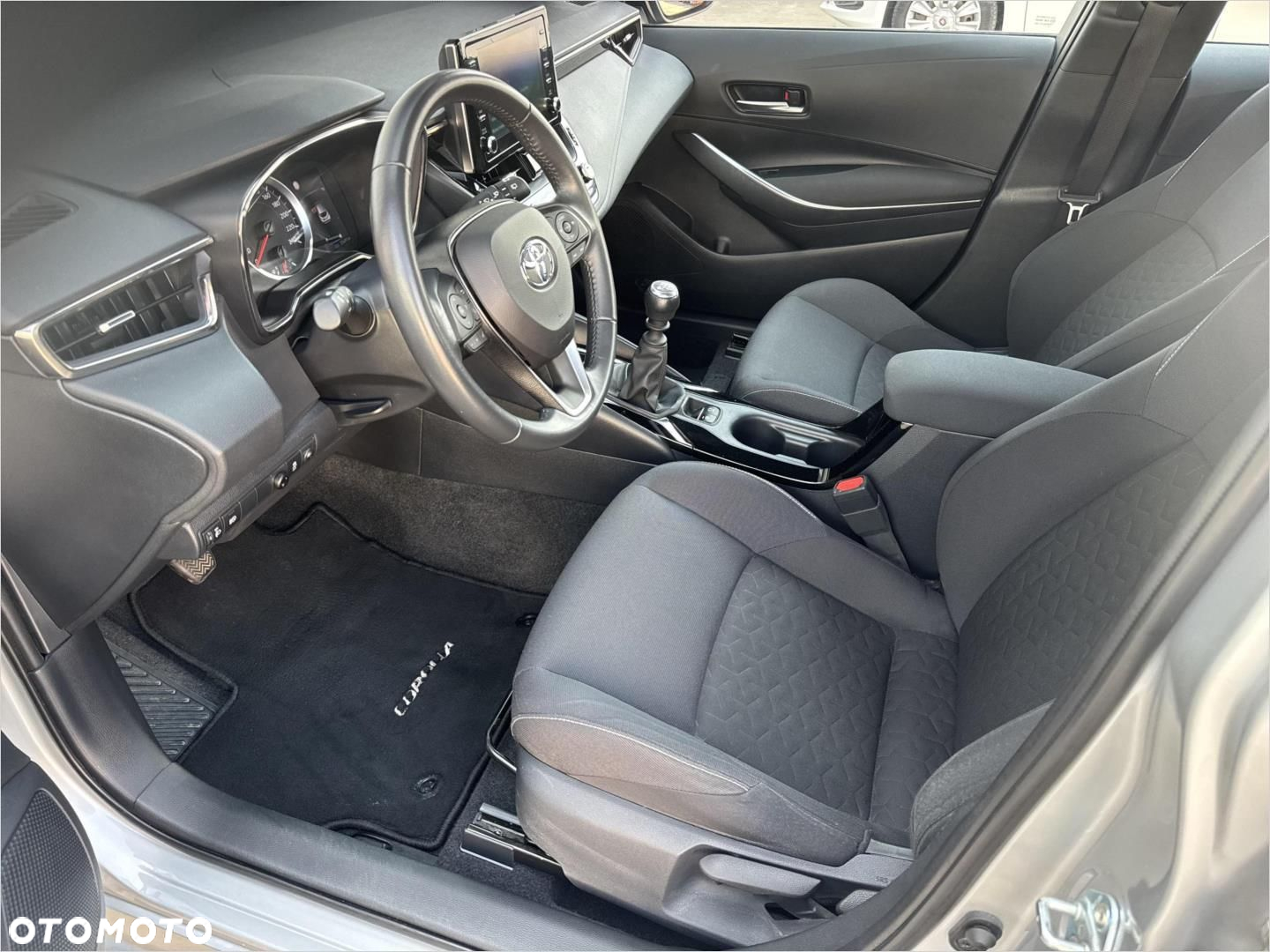 Toyota Corolla 1.2 T Comfort - 10
