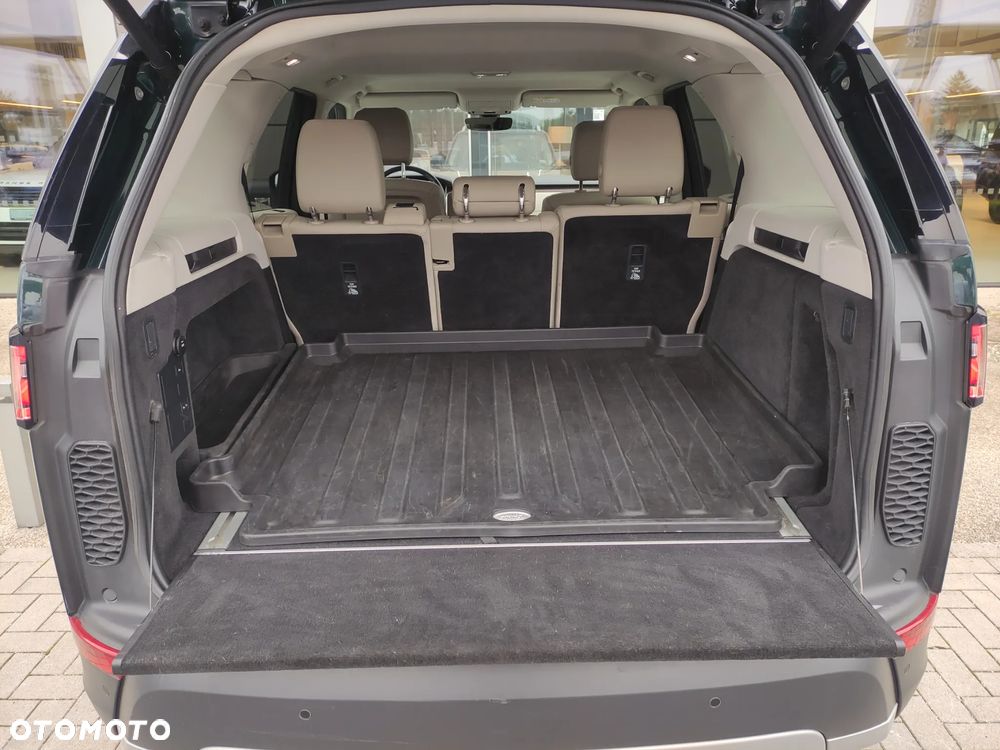 Land Rover Discovery V 3.0 TD6 HSE - 15
