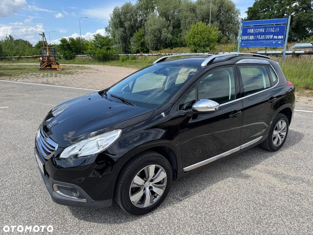 Peugeot 2008 1.2 Pure Tech GPF Allure S&S - 1