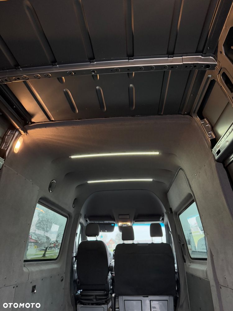 Mercedes-Benz Sprinter 319 CDI 907.233 - 17