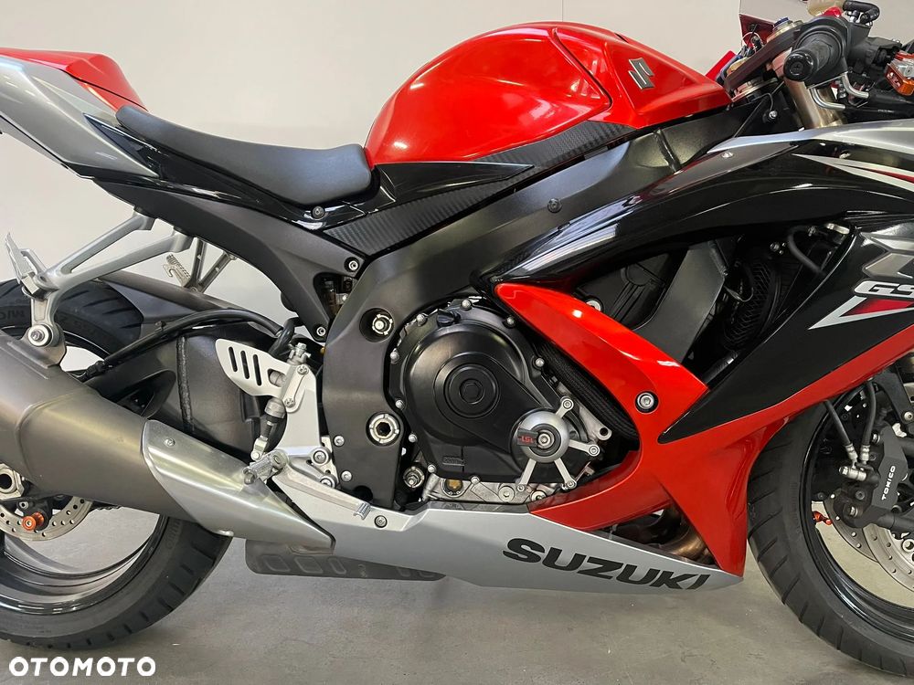 Suzuki GSX-R - 9