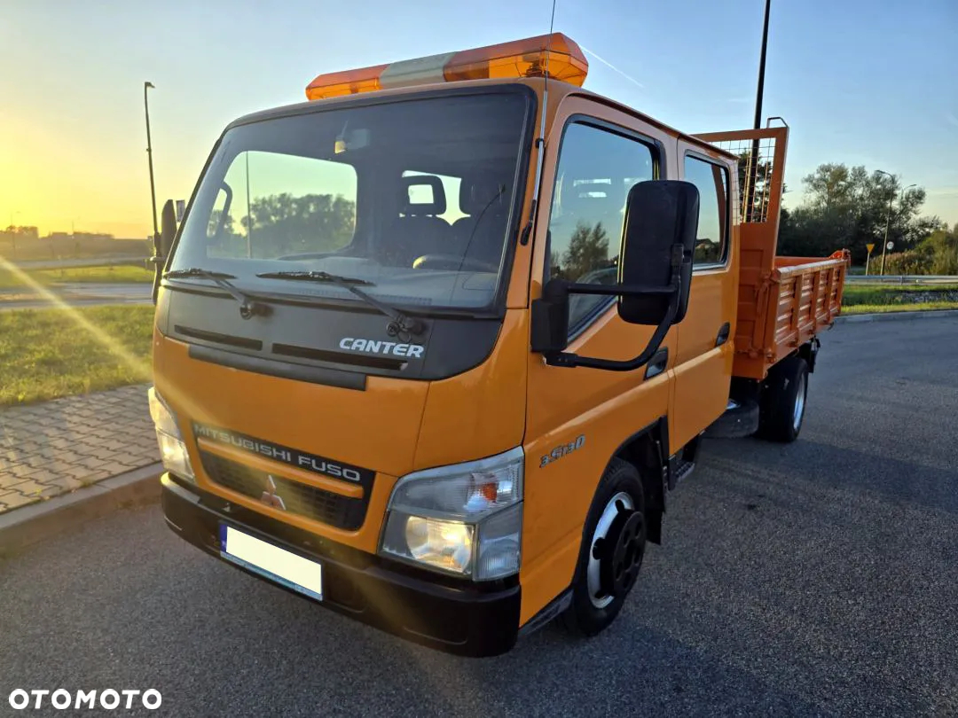 Mitsubishi FUSO CANTER - 4