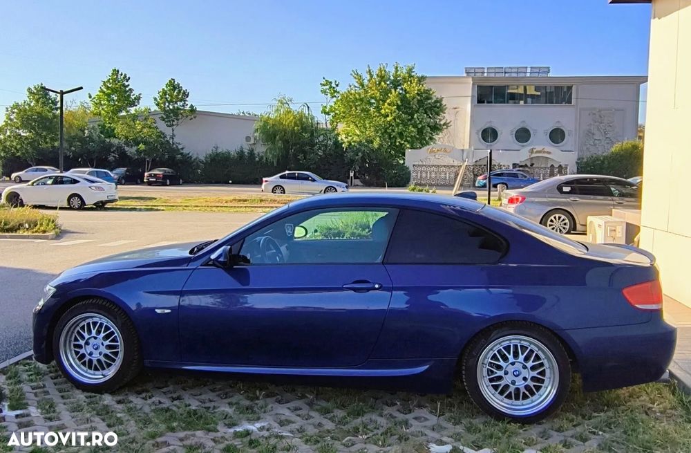 BMW Seria 3 320i M Sport Edition - 2